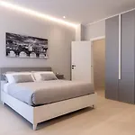 Bed & Breakfast Koala House