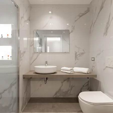 Bed and Breakfast Koala House 4*